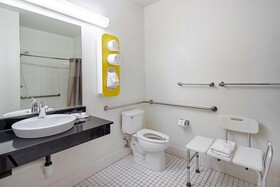 Motel 6 Anchorage - Midtown