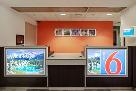 Motel 6 Anchorage - Midtown