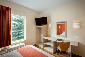 Motel 6 Anchorage - Midtown