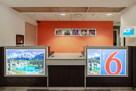 Motel 6 Anchorage - Midtown