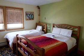 Qupqugiaq Inn