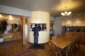 Qupqugiaq Inn