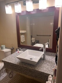 Ramada by Wyndham Anchorage