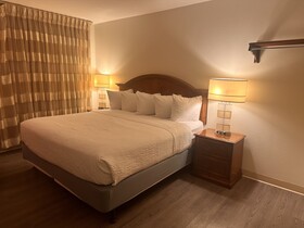 Ramada by Wyndham Anchorage