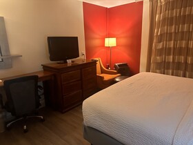 Ramada by Wyndham Anchorage