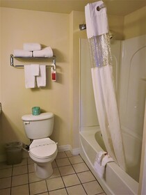 Ramada by Wyndham Anchorage