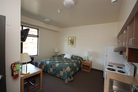Sockeye Inn