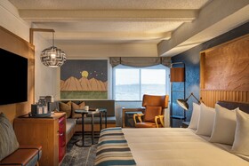 Aviator Hotel Anchorage
