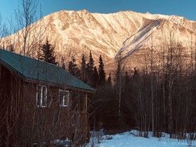 Wrangell Mountain Lodge