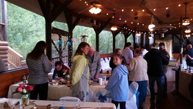 Gwin's Lodge and Restaurant