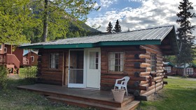 Gwin's Lodge and Restaurant