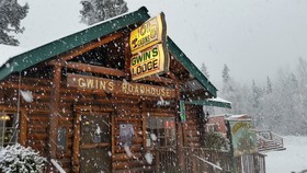 Gwin's Lodge and Restaurant