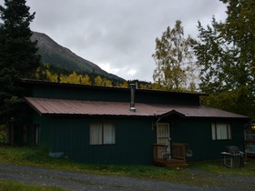 Gwin's Lodge and Restaurant