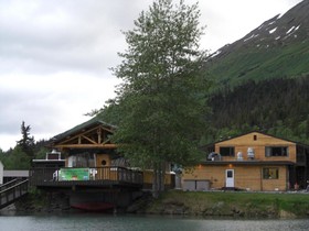 Trail Lake Lodge