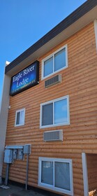 Eagle River Motel