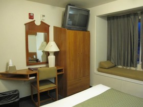Microtel Inn & Suites by Wyndham Eagle River/Anchorage Are