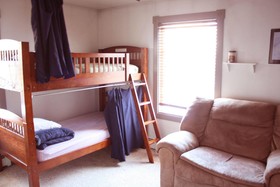 9th Ave Hostel