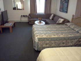 Borealis Inn