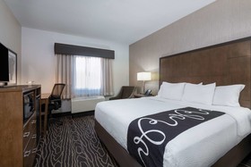La Quinta Inn & Suites by Wyndham Fairbanks Airport
