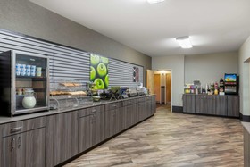 La Quinta Inn & Suites by Wyndham Fairbanks Airport