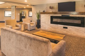 La Quinta Inn & Suites by Wyndham Fairbanks Airport