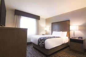 La Quinta Inn & Suites by Wyndham Fairbanks Airport