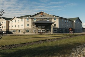 La Quinta Inn & Suites by Wyndham Fairbanks Airport