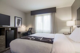 La Quinta Inn & Suites by Wyndham Fairbanks Airport