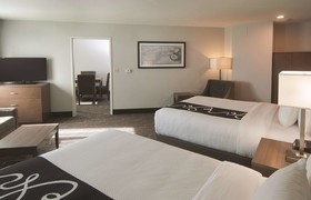 La Quinta Inn & Suites by Wyndham Fairbanks Airport