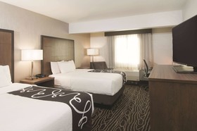 La Quinta Inn & Suites by Wyndham Fairbanks Airport
