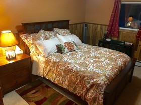 Fairbanks Moose Manor Bed And Breakfast