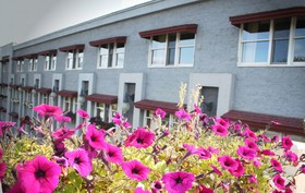 Clarion Hotel & Suites