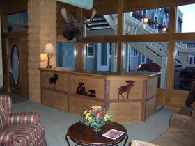 Clarion Hotel & Suites