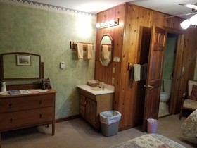 Denali Touch of Wilderness Bed and Breakfast Inn