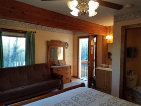 Denali Touch of Wilderness Bed and Breakfast Inn