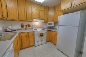 Frontier Suites Hotel