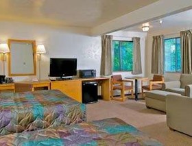 Super 8 by Wyndham Juneau
