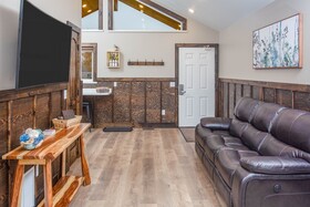 Alaska Backcountry Cottages
