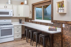 Alaska Backcountry Cottages