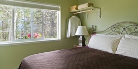 Alaska Garden Gate B&B and Cottages