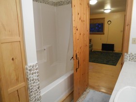 Chickadee Inn