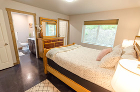 Glacier Suites