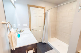 Glacier Suites