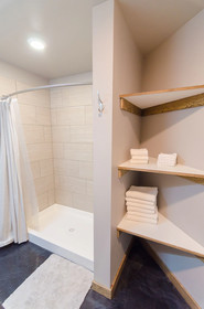 Glacier Suites