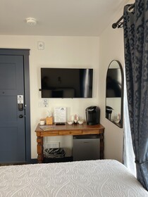 Hyland Hotel