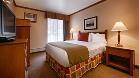 Edgewater Hotel
