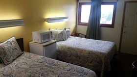 Marina Motel
