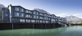 Seward Harbor 360 Hotel