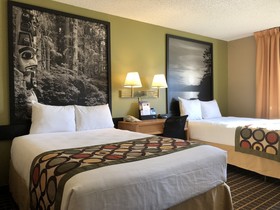 Baranof Lodge