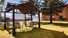 Best Western Valdez Harbor Inn